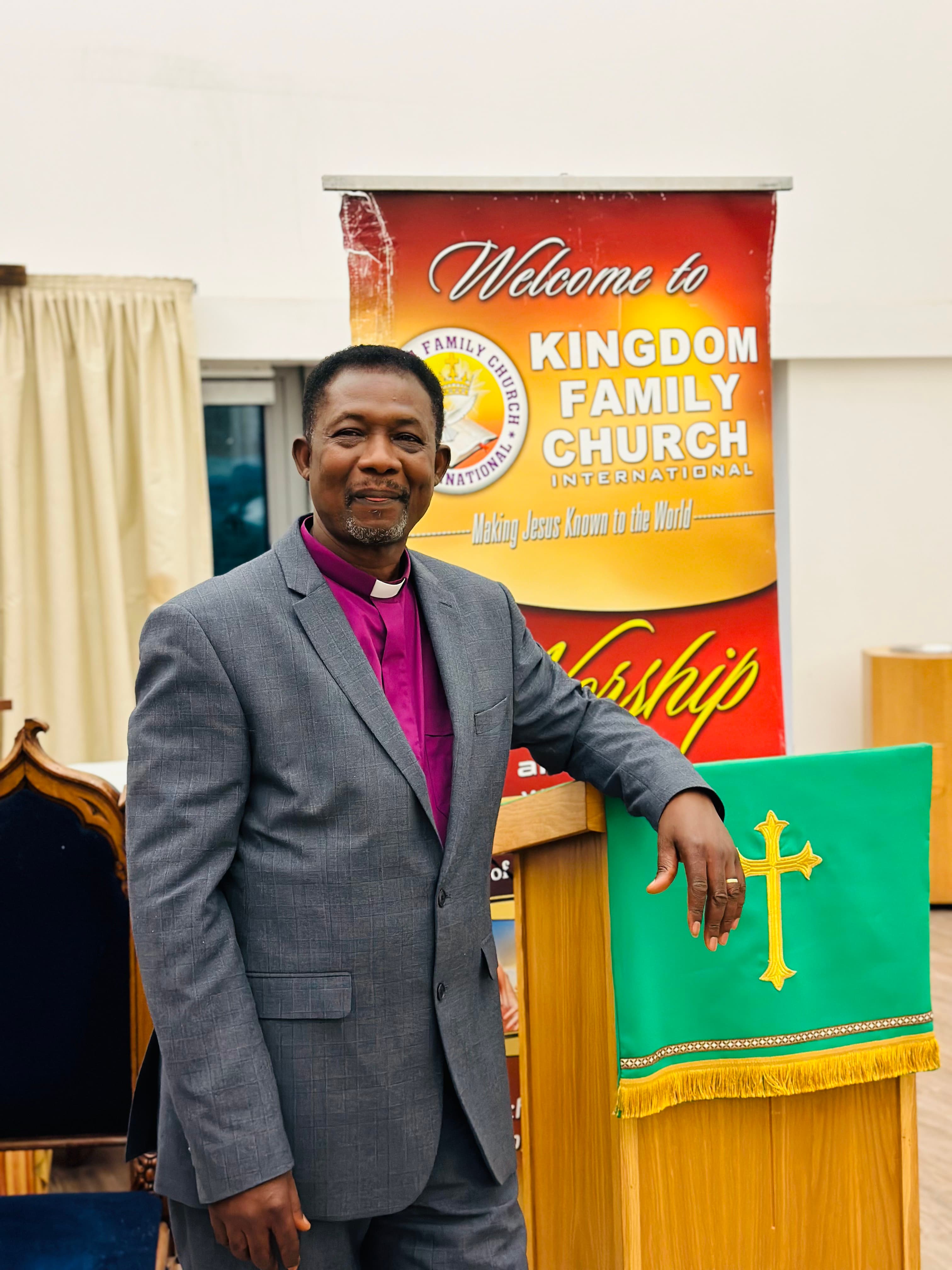 Pastor Bright Brobbey - Head Pastor and Founder