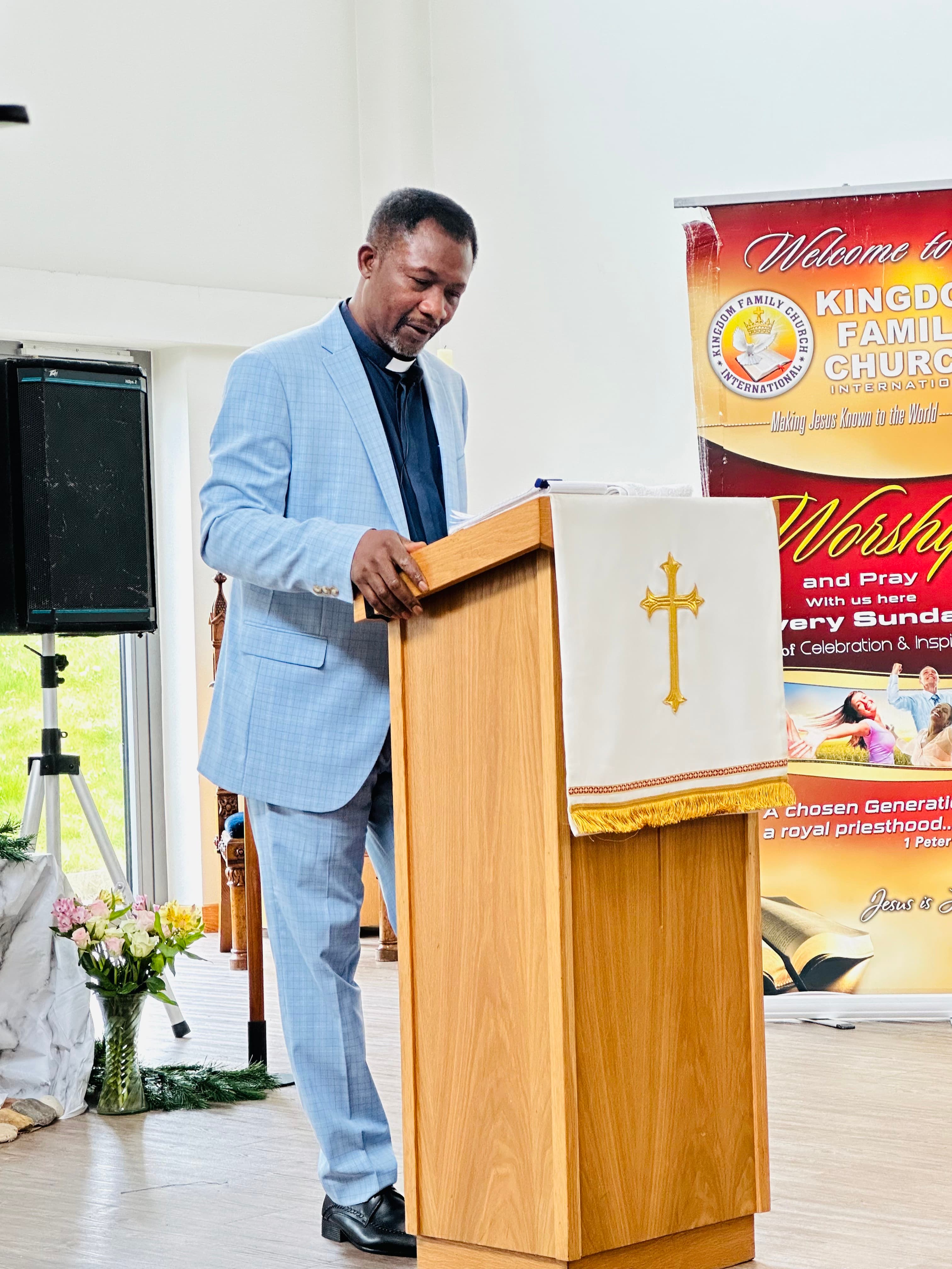 Pastor Bright Brobbey - Head Pastor