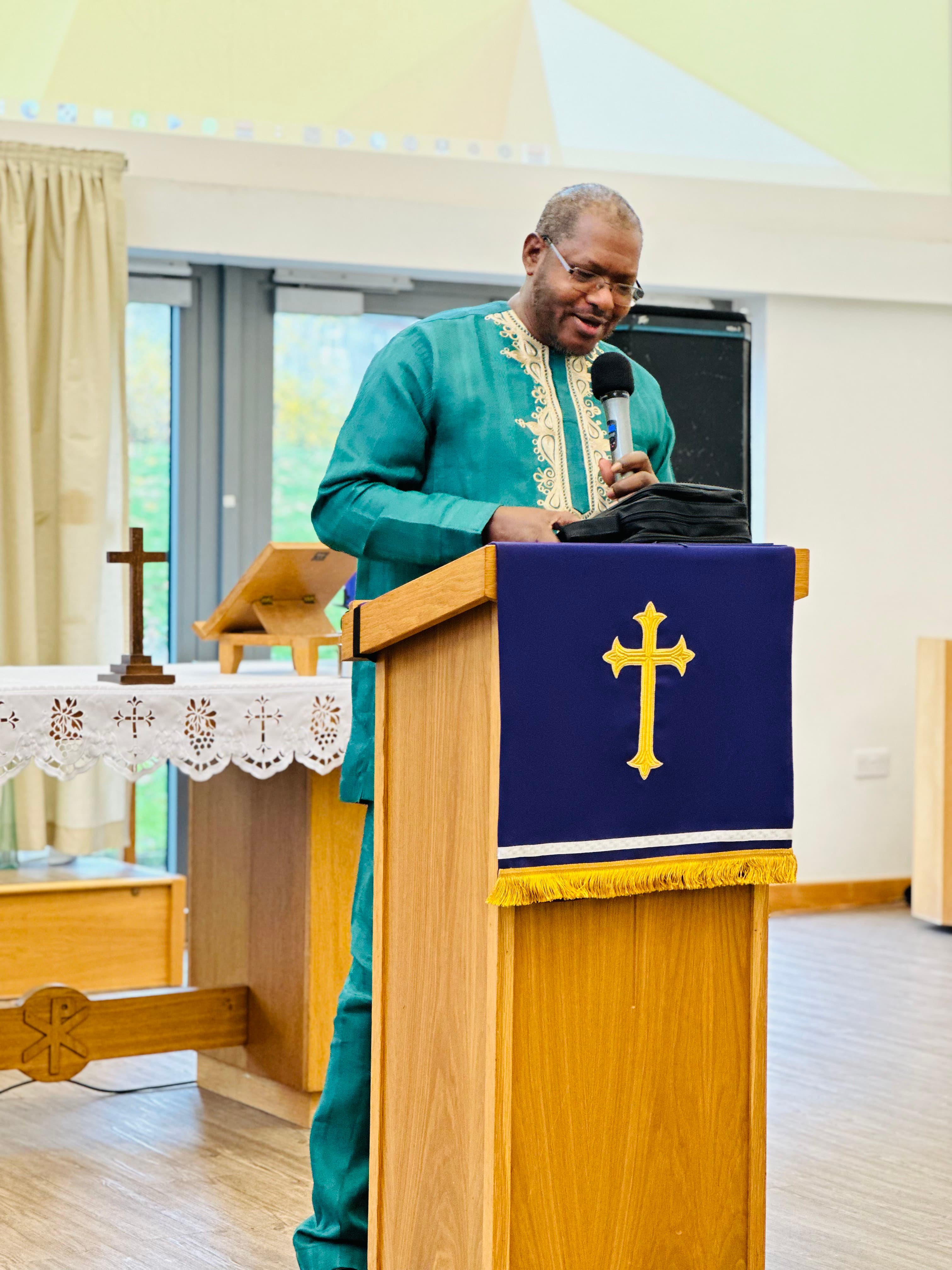 Pastor Joe Sharp